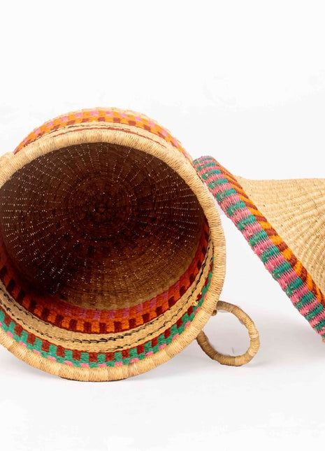 African Laundry Basket with Lid – Handwoven Bolga Hamper